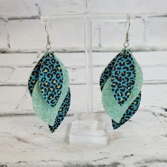 3 Layer Teal Sparkle Animal Faux Leather Dangle Chic Lightweight Earrings  3t7 - Picture 2 of 3